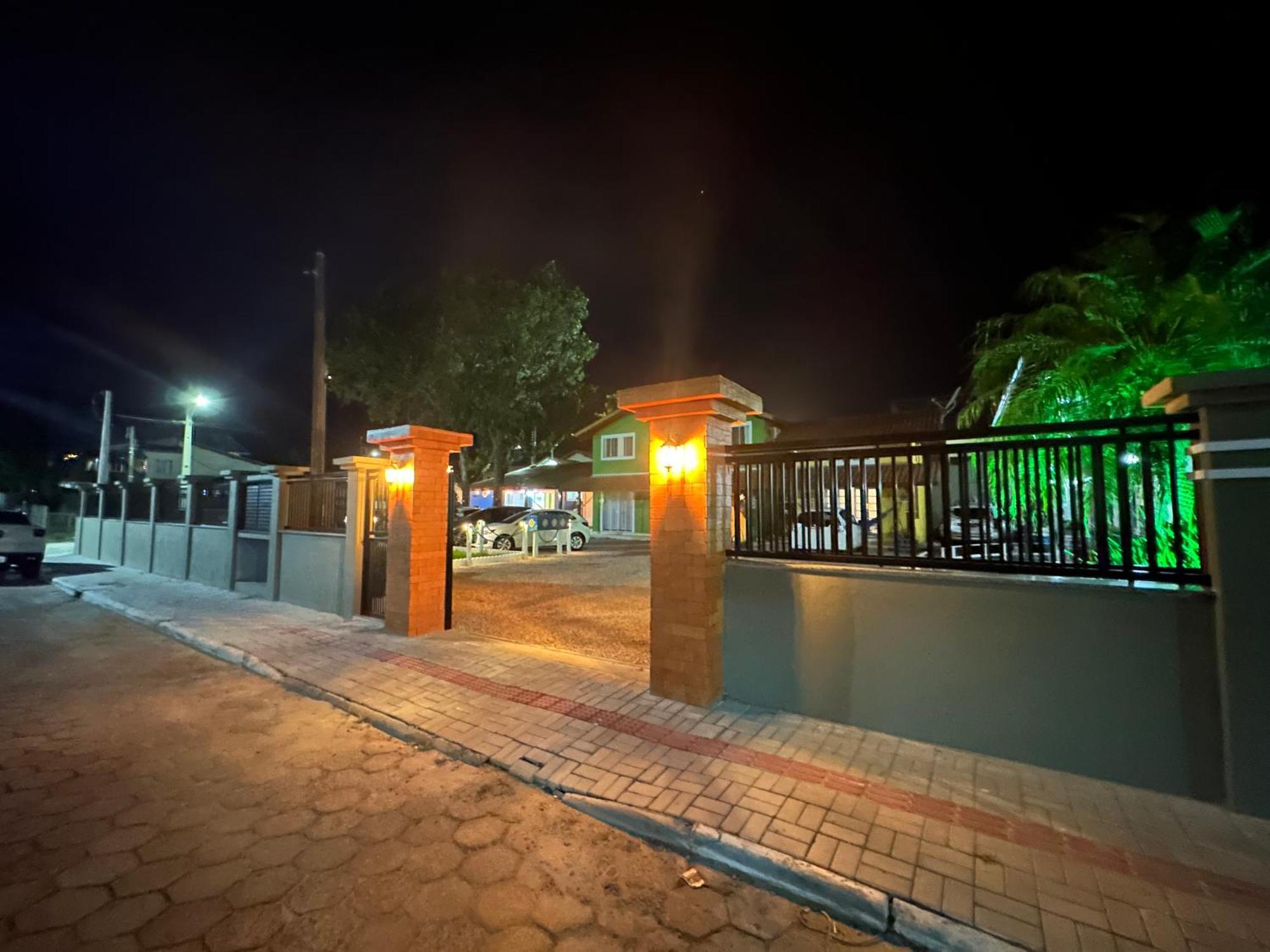 Vila Madu Bombinhas Exterior photo